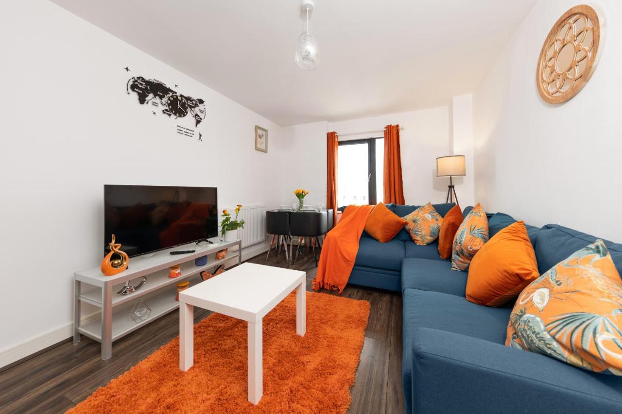 40 Percent Off Long Stays - City Centre - Close To Bullring - Suitable For Business, Families, Relocations And Leisure - Eastgate L Free Wifi I バーミンガム エクステリア 写真