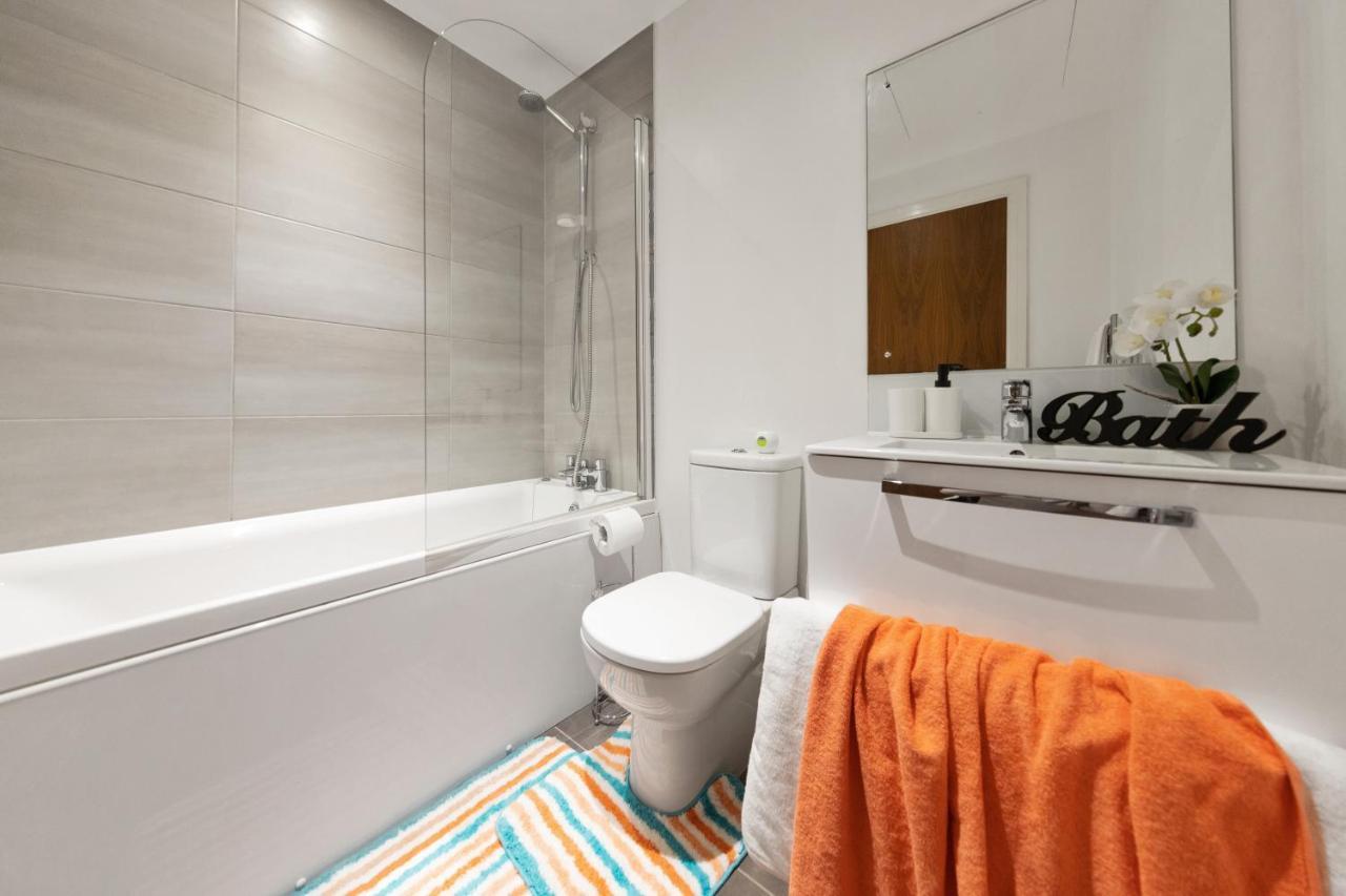 40 Percent Off Long Stays - City Centre - Close To Bullring - Suitable For Business, Families, Relocations And Leisure - Eastgate L Free Wifi I バーミンガム エクステリア 写真